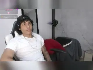 Xlovecam Adult Webcam of MaximilianRoth