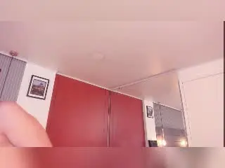Xlovecam Sex Cam of GiuliaAddams