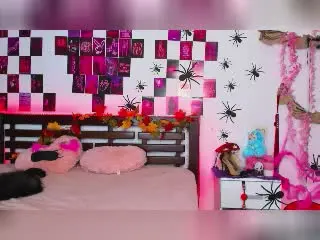 Xlovecam Best Webcam of AlexxisSky
