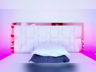 Xlovecam Best Webcam of CamilleJuicyHot