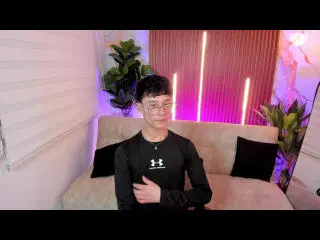 Xlovecam Sex Chat of PatrickHolland