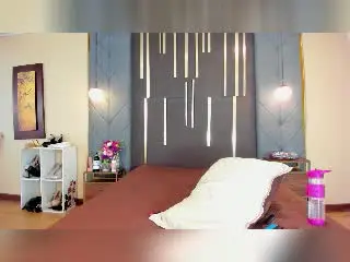 Xlovecam Adult Video Chat of CrystalDavids
