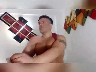 Xlovecam Free Porn Cam of MatthewRay