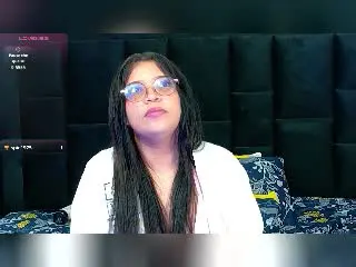 Xlovecam Free Porn Cam of InnocenthaZel