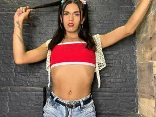 Xlovecam Adult Video Chat of MaraSummers