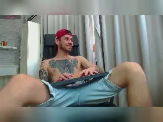 Xlovecam Adult Webcams of JonahShaw