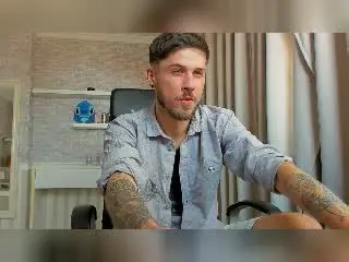 Xlovecam Adult Webcam of JonahShaw