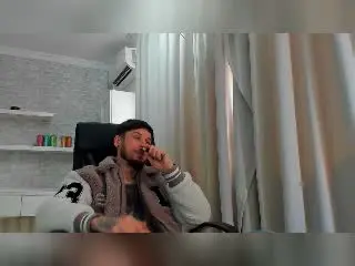 Xlovecam Live Sex of JonahShaw