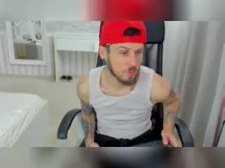 Xlovecam Free Live Porn of JonahShaw