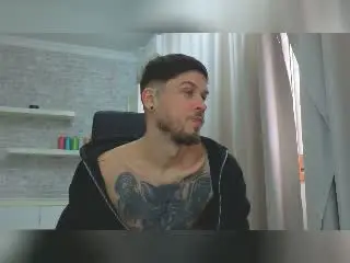 Xlovecam Watch Live Sex Cams of JonahShaw