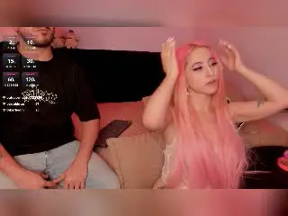 Xlovecam Sex Cam of SexHottCouple69