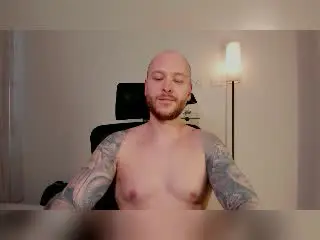 Xlovecam Adult Webcam of AdamMeyer