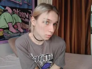 Xlovecam Live Sex Cam of IceBenz