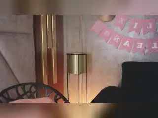 Xlovecam Live Sex Cam of SpencerLe