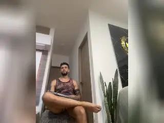 Xlovecam Watch Live Sex Cams of JordanPhillip