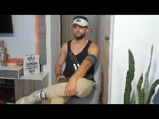 Xlovecam Adult Video Chat of JordanPhillip