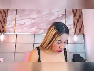 Xlovecam Live Sex Cam of MissVallen