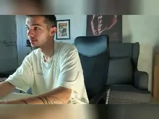 Xlovecam Free Porn Cam of KaydenDrew