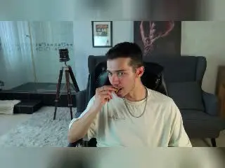 Xlovecam Sex Cam of KaydenDrew