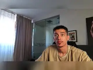 Xlovecam Free Live Porn of KaydenDrew