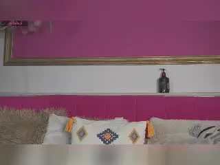 Xlovecam Best live sex cam show of LoriMineli
