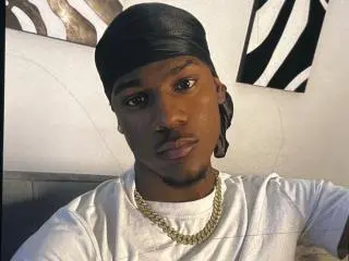 Xlovecam Live Sex of DrakeWit