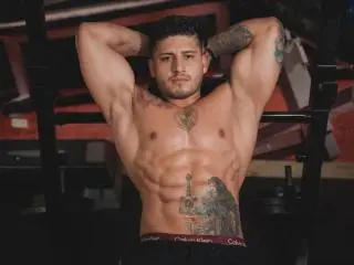 Xlovecam Free Live Porn of AquilesHot