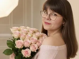 Xlovecam Private Sex Chat of Tilliana