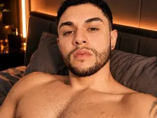 Xlovecam Adult Webcam of BrianAdler