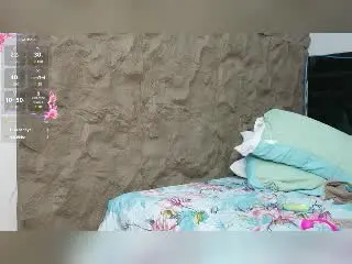Xlovecam Sex Cam of QueenLatinBeauty