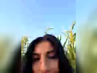 Xlovecam Free Porn Cam of BrunetteBabe69