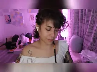 Xlovecam Free Porn Cam of HellenK