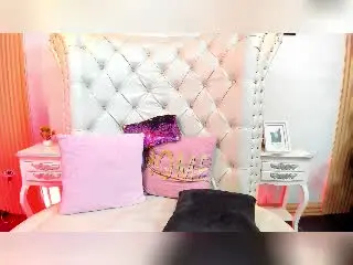 Xlovecam Best live sex cam show of AlessiaVeega