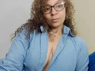 Xlovecam Sex Chat of Angelonix