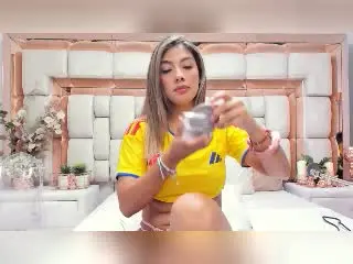 Xlovecam Best live sex cam show of KendraMiler