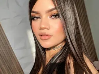 Xlovecam Adult Webcam of CandyLatina69