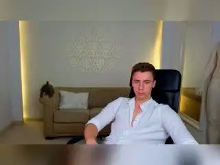 Xlovecam Watch Live Sex Cams of KellenWest