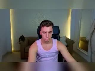 Xlovecam Watch Live Sex Cams of KellenWest