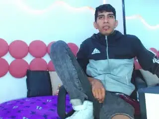 Xlovecam Sex Chat of DrakeJack