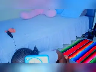 Xlovecam Live Porn of KharlaQueen