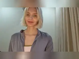 Xlovecam Watch Live Sex Cams of ErmelindaFlowers