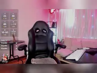 Xlovecam Best live sex cam show of KarolElegance