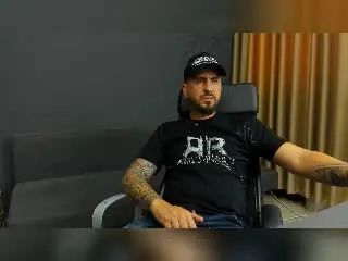 Xlovecam Live Sex of LoganStroud