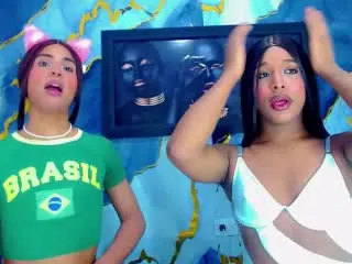 Xlovecam Private Sex Chat of TheVelverGirls