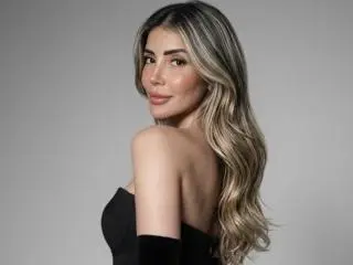 Xlovecam Live Porn of AndreaaHot
