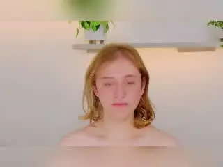 Xlovecam Free Live Porn of SeraphinneX