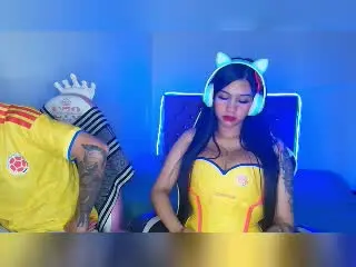 Xlovecam Adult Webcams of KathyAndZac