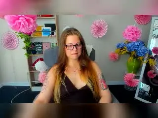 Xlovecam Adult Webcams of KarKutie