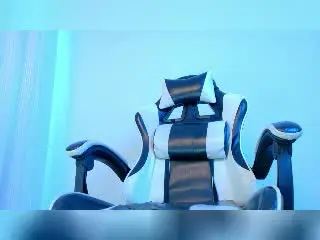 Xlovecam Private Sex Chat of TahielFoster
