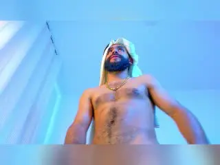 Xlovecam Sex Cam of TahielFoster